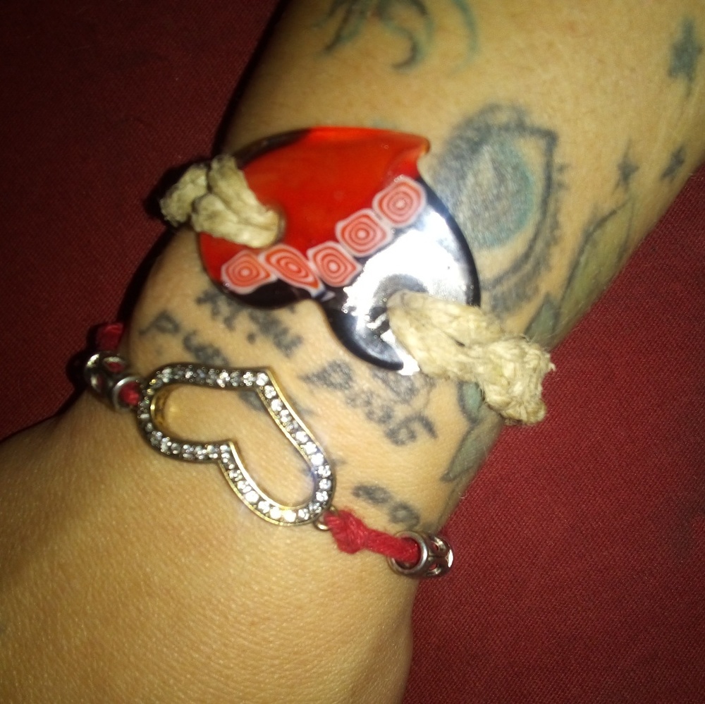 Handmade macrame heart bracelet set
